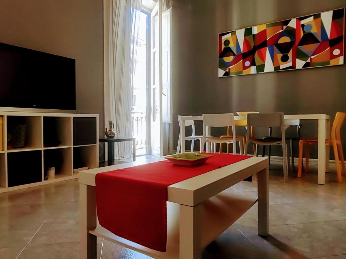 Central Apartment A Due Passi Dal Porto Παλέρμο Εξωτερικό φωτογραφία