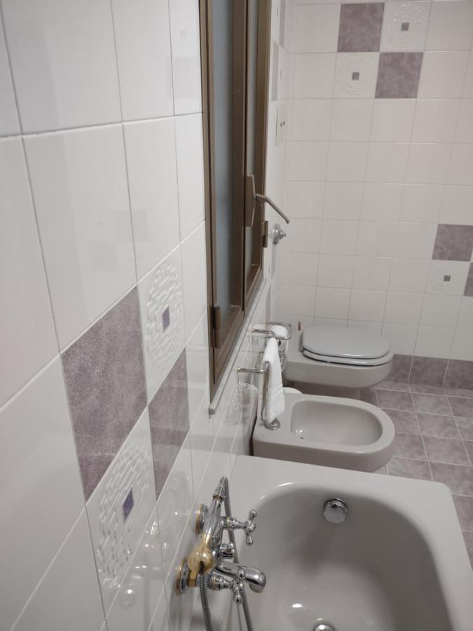 Central Apartment A Due Passi Dal Porto Παλέρμο Εξωτερικό φωτογραφία