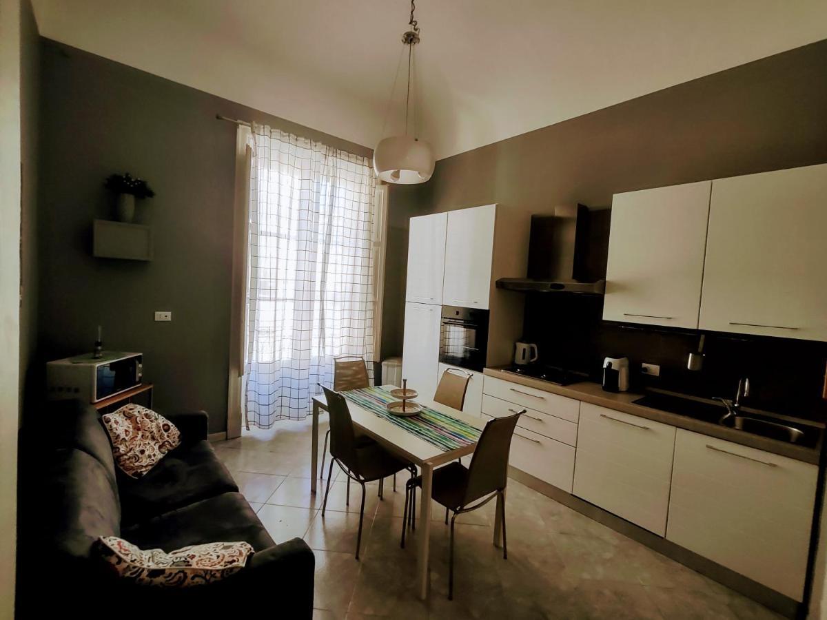 Central Apartment A Due Passi Dal Porto Παλέρμο Εξωτερικό φωτογραφία